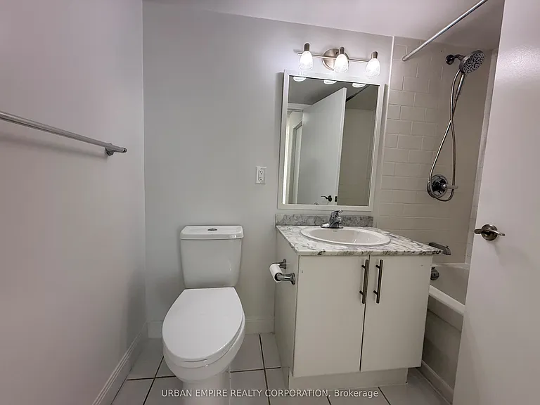 2191 Yonge St #1208 — Photo 25