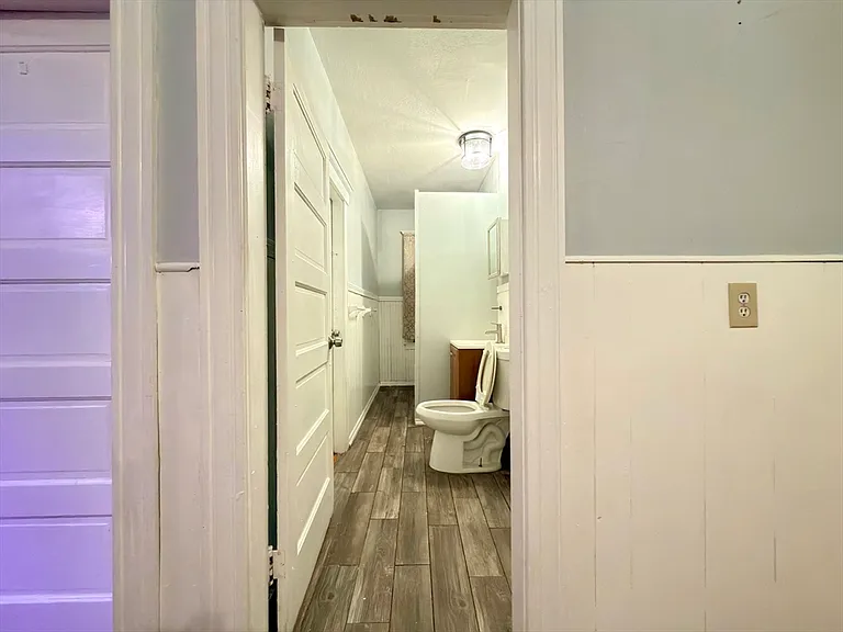 90 Vernon St #3 — Photo 29