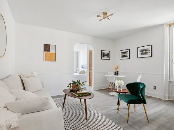 712 45th Street image 2 of 7