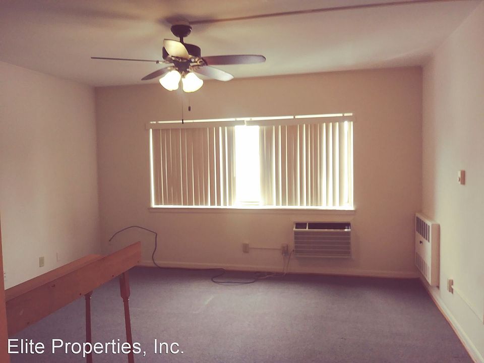 2nd image of 4703 W National Ave #8