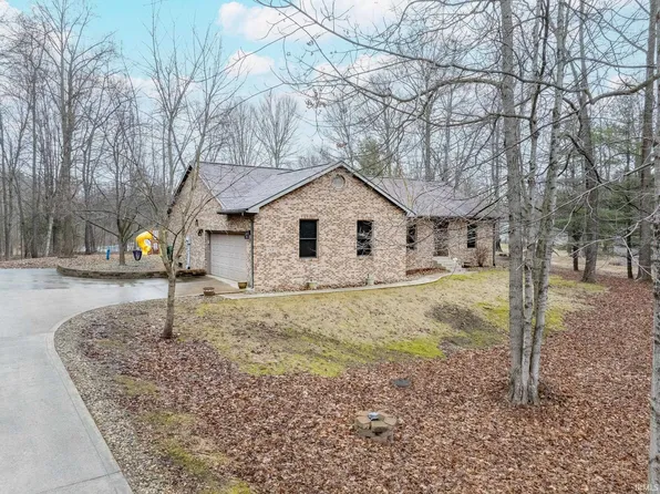 7850 Ridgeview Ln, Logansport, IN 46947