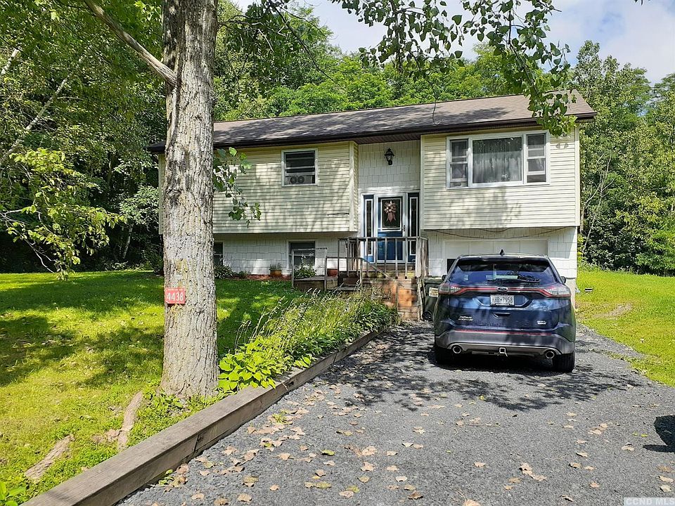 67 Roosevelt Ave Acra NY 12405 Zillow