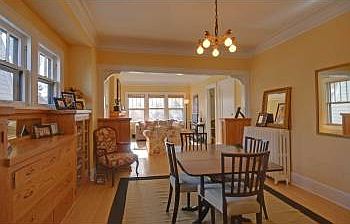 3rd image of 4323 Harriet Ave