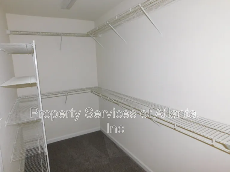 3286 Welmingham Dr SW — Photo 20