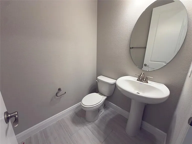 2133 Divot Dr — Photo 17