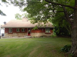 825 McNaughten Rd, Columbus, OH 43213