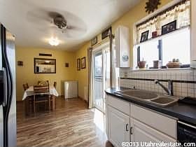 1st image of 2409 W Hardrock Dr