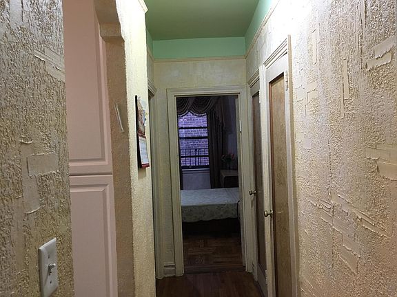 5th image of 2020 Kings Hwy APT 4C