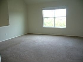 4th image of 6200 Sidney Ln