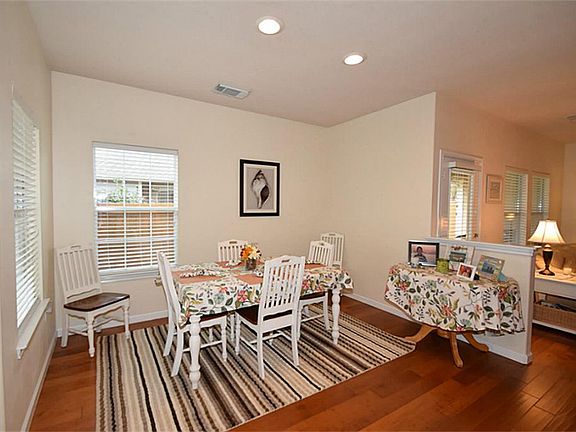 5th image of 5327 Garnetfield Ln