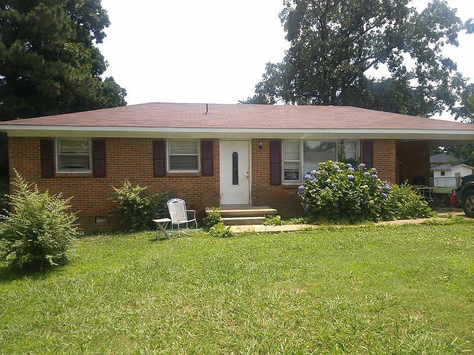 1st image of 114 E Martin St