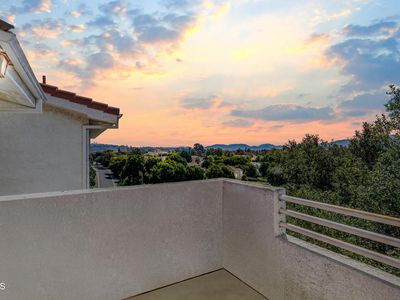 2533 Antonio Dr UNIT 302, Camarillo, CA, 93010