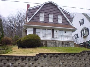 3529 Elm St, Weirton, WV 26062