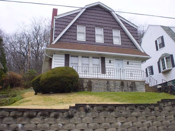 3529 Elm St