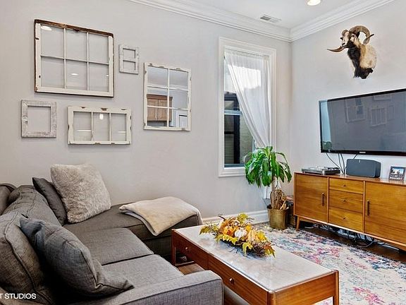 5th image of 1709 N Crilly Ct #4