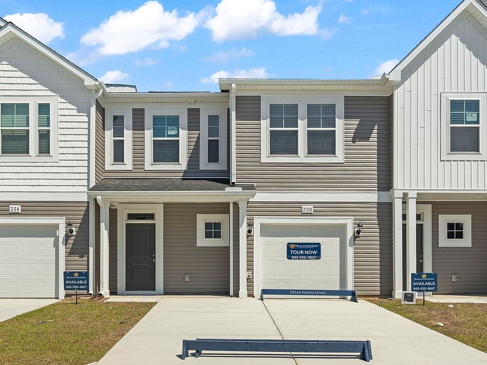 1st image of 350 Sandridgebury Dr. #350