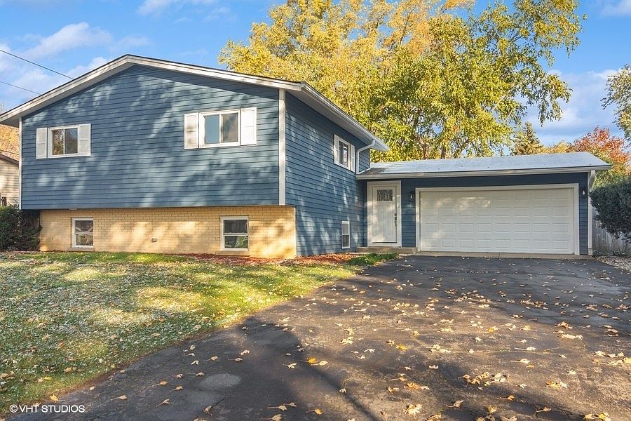 1st image of 856 E Aster Ave
