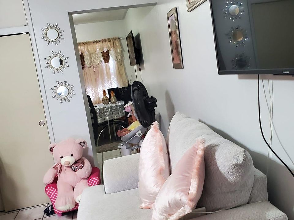 2nd image of 92 W 28th St APT 2