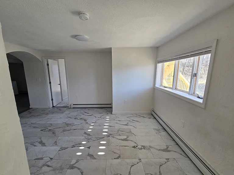 35 Hichborn St #1 — Photo 14