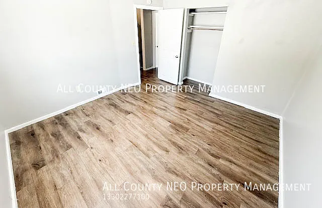 9584 Greenmeadow Rd #C — Photo 17