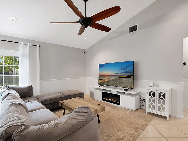 9680 Lancaster Pl — Photo 1