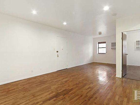 4th image of 546 E 11th St APT 1A