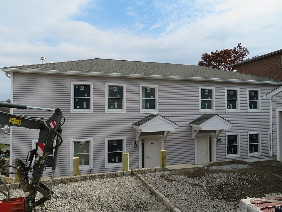 1st image of 63 Gibson Pl