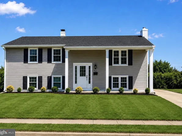 813 Branford Cir, Lutherville Timonium, MD 21093