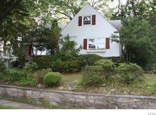 157 Lasalle Dr, Yonkers, NY 10710