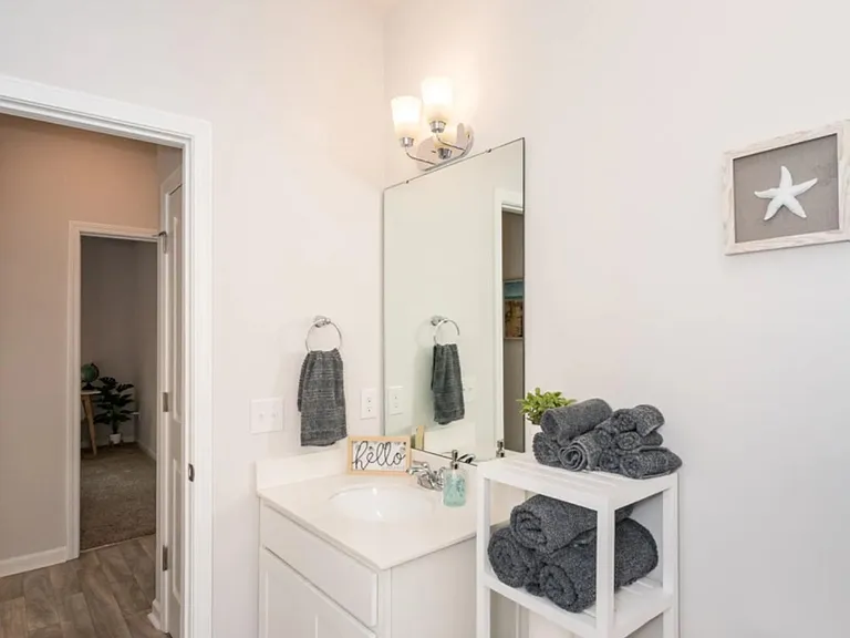 4933 Abbington Oaks Way SE — Photo 22