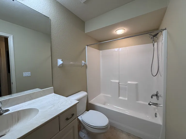 200 Mirabella Cir #204 — Photo 16