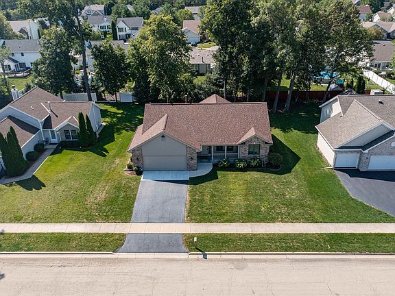 4th image of 7415 Ashton Villa