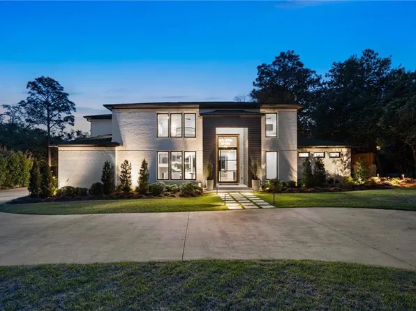 69 Jordan Ln, Mobile, AL 36608