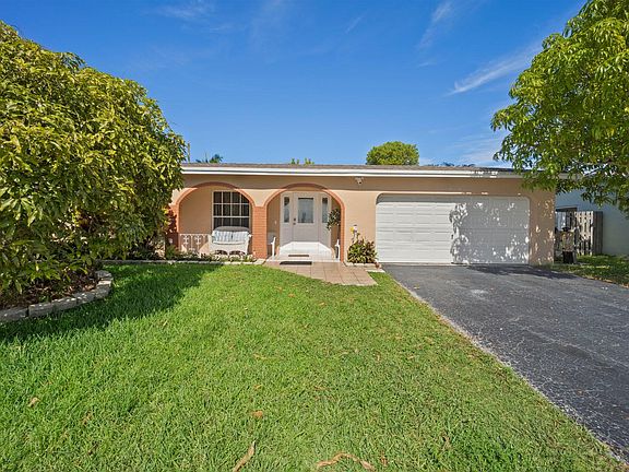 3rd image of 2501 NW 98th Avenue NW