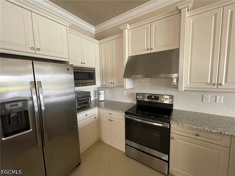 11617 Lakewood Preserve Pl — Photo 4