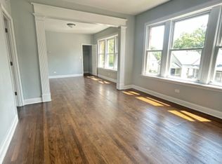 1852 W 58th St #2, Chicago, IL 60636
