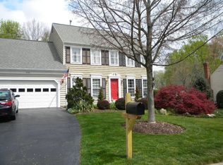 12128 Darnley Rd, Woodbridge, VA 22192