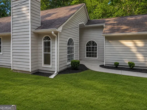 713 Stonebridge Way, Lithonia, GA 30058