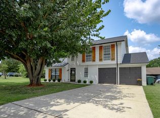 2201 Silver Fox Dr, Edmond, OK 73003