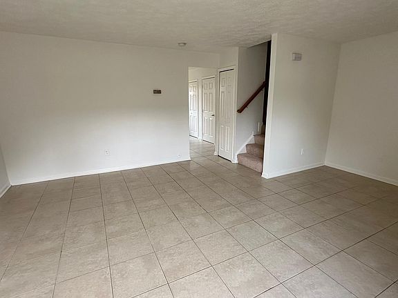 3rd image of 10601 Boxmeer Ct