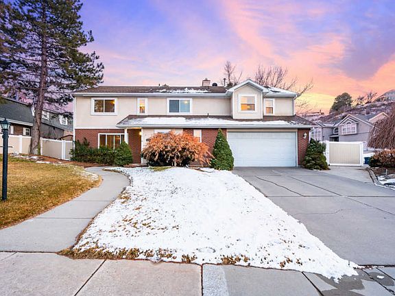 2nd image of 2374 E Snow Mountain Dr