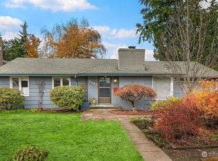 2263 72nd Ave SE, Mercer Island, WA 98040