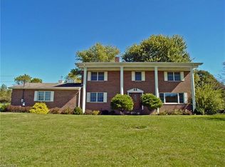 4416 Veterans Blvd, Chester, WV