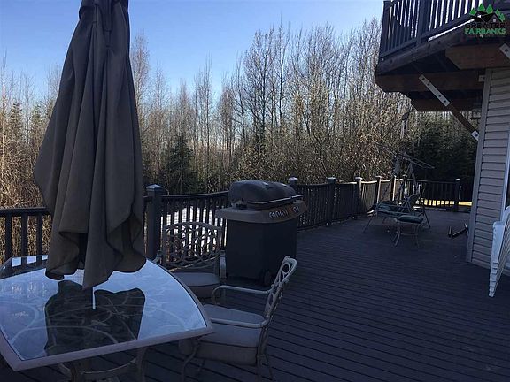 2nd image of 1555 Golden View Dr