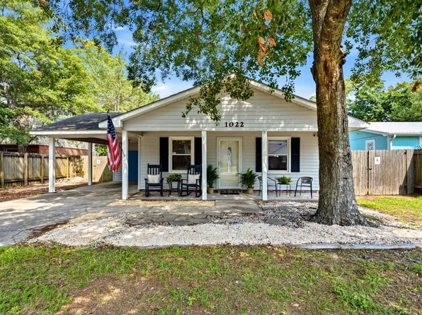 1022 S Hollywood Dr., Surfside Beach, SC 29575