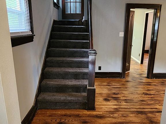 3rd image of 280 Southmont Blvd