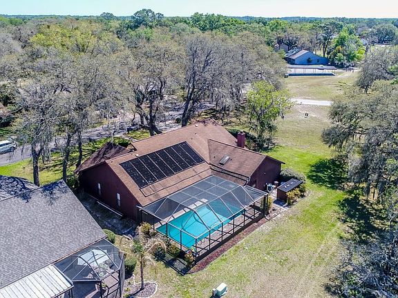 3rd image of 34426 Whispering Oaks Blvd