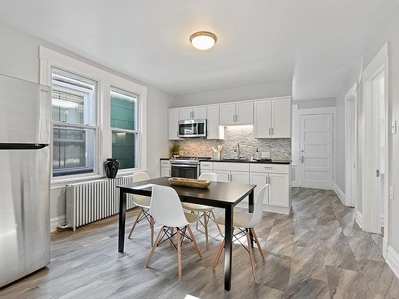 4th image of 2516 N Central Park Ave #2