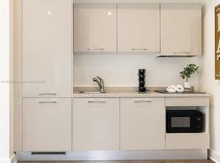600 15th St APT 4, Miami Beach, FL 33139