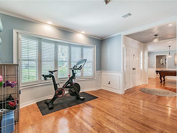 5th image of 3010 Samara Dr